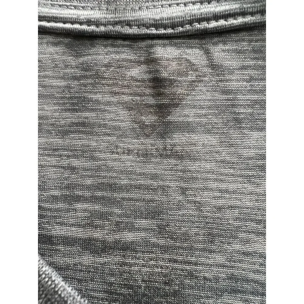 Superman dri fit embossed short sleeve gray top sz youth XL
